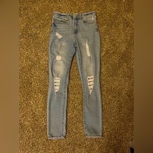 Forever 21 ripped skinny Jean/ jegging : slightly distressed